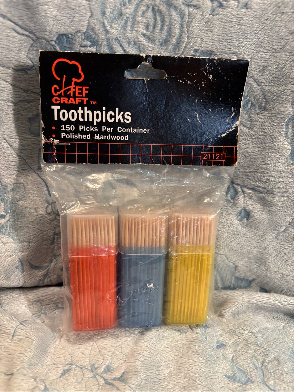 Vintage Colored Toothpicks - Red, Blue & Yellow - Pack of 150by Chef Craft